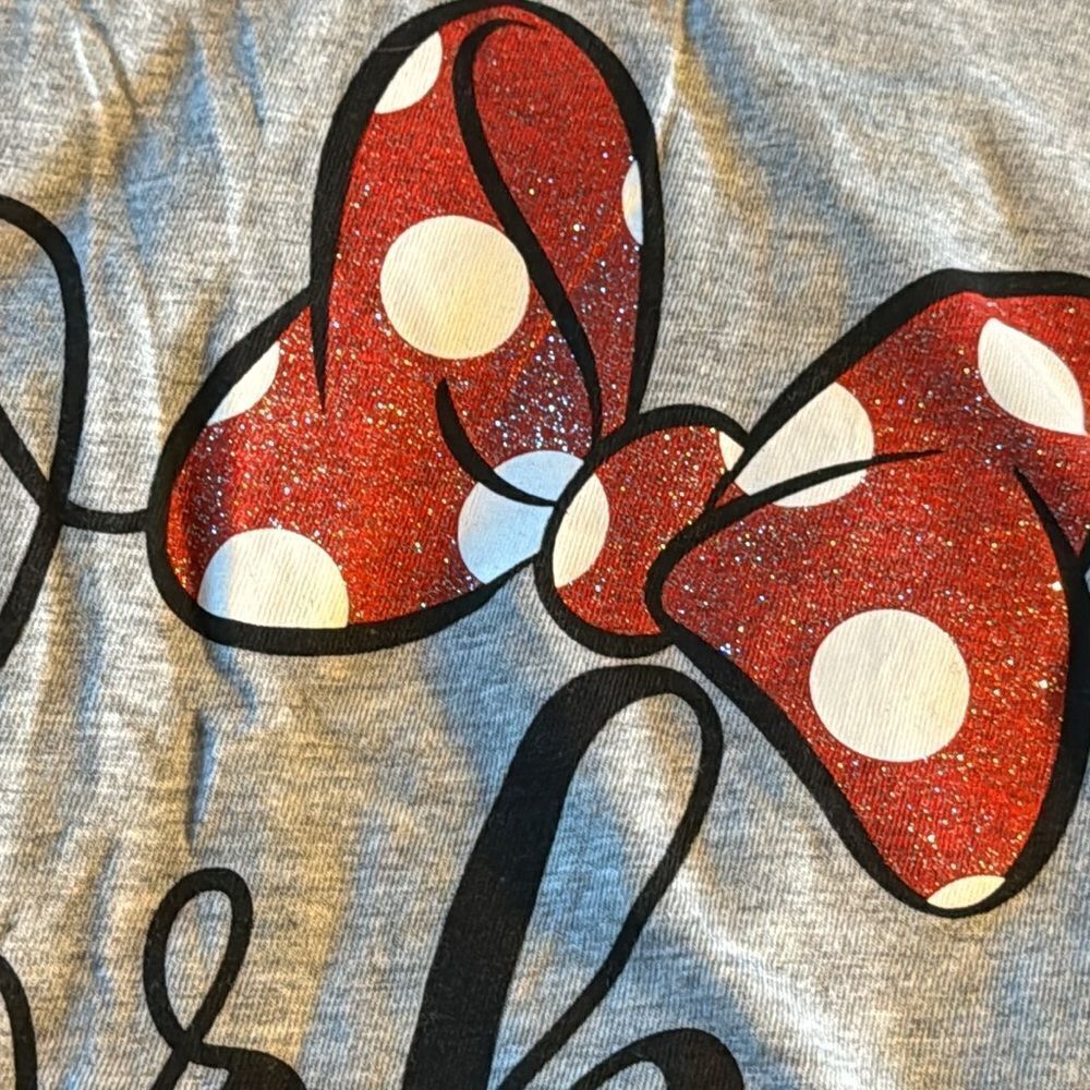 DISNEY Minnie bow with NYC skyline t shirt - Picture 7 of 8